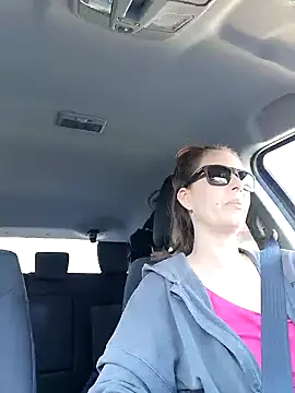 Snapshot of uber_babe chatting on January 13, 12:24 pm uber babe online show from January 13, 12:24 pm