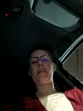 Snapshot of uber_babe chatting on March 3, 11:55 am uber babe online show from March 3, 11:55 am