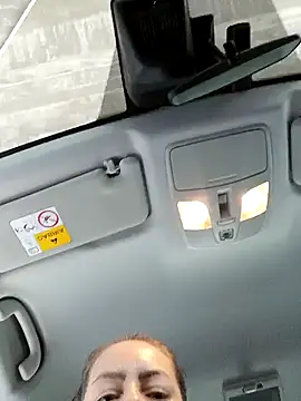 Snapshot of uber_babe chatting on March 16, 8:54 am uber babe online show from March 16, 8:54 am