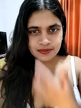Snapshot of chanu174174 chatting on May 16, 3:36 am chanu174174 online show from May 16, 3:36 am