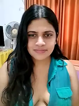 Snapshot of chanu174174 chatting on June 6, 4:39 am chanu174174 online show from June 6, 4:39 am
