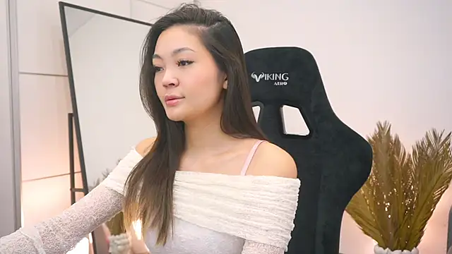 Peopleneedlove144 online show from January 24, 8:23 am