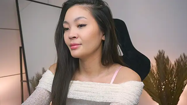 Peopleneedlove144 online show from January 24, 6:14 pm