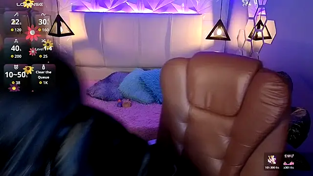 AlessiaVal  online show from November 20, 2:17 pm