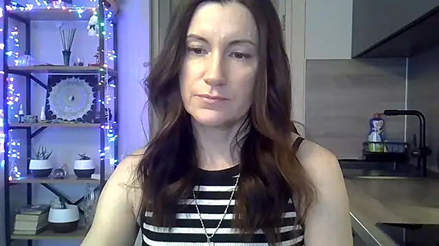 jainesummer online show from December 19, 10:45 am