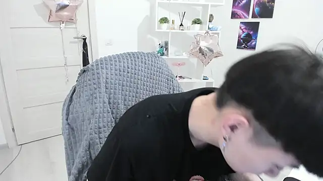 Snapshot of Miram_Yu chatting on February 18, 4:37 am Miram Yu online show from February 18, 4:37 am