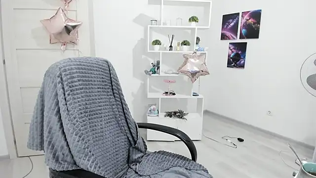 Snapshot of Miram_Yu chatting on March 12, 2:30 am Miram Yu online show from March 12, 2:30 am