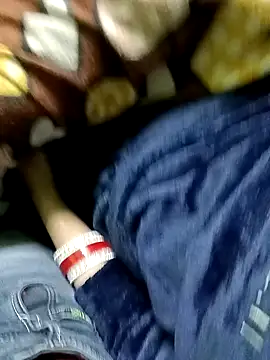 QUEEN-X-CPL online show from December 18, 5:00 pm