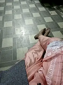 QUEEN-X-CPL online show from December 30, 7:37 am