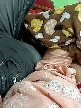 QUEEN-X-CPL online show from December 30, 7:53 pm