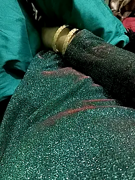 QUEEN-X-CPL online show from January 25, 6:46 pm