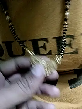 QUEEN-X-CPL online show from February 3, 5:46 pm