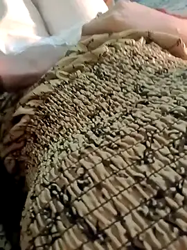 QUEEN-X-CPL online show from February 8, 5:39 pm