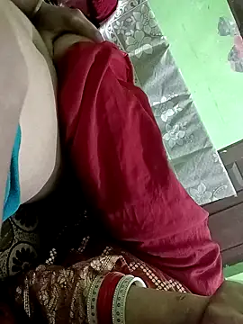 QUEEN-X-CPL online show from February 18, 5:53 pm