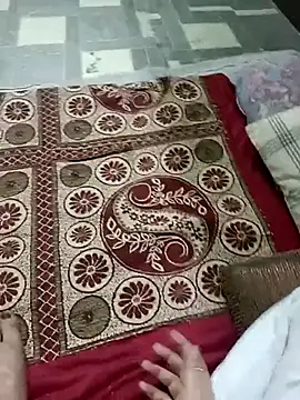 QUEEN-X-CPL online show from March 10, 5:29 pm