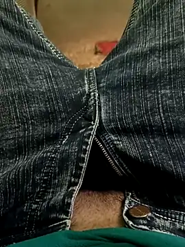 QUEEN-X-CPL online show from March 19, 6:01 pm