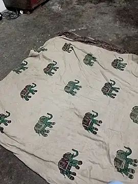 QUEEN-X-CPL online show from September 14, 6:18 pm