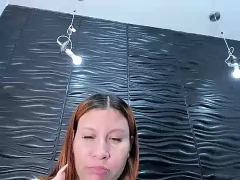 Snapshot of Melody_Megann chatting on June 4, 7:31 pm Melody Megann online show from June 4, 7:31 pm