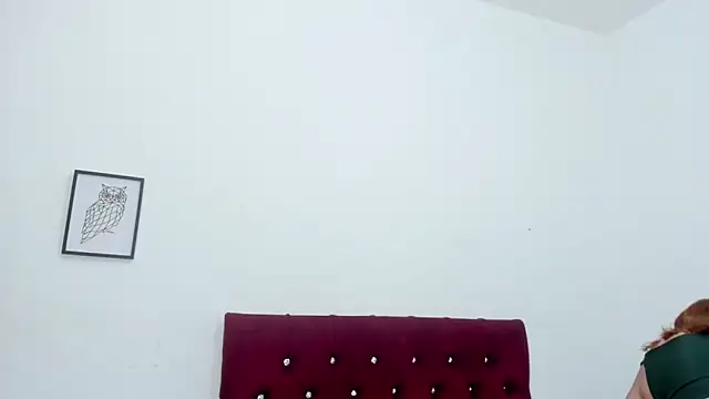 Snapshot of Melody_Megann chatting on June 8, 7:25 pm Melody Megann online show from June 8, 7:25 pm