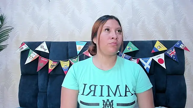 Snapshot of Melody_Megann chatting on July 8, 8:35 pm Melody Megann online show from July 8, 8:35 pm