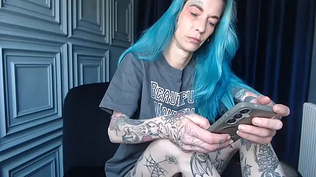 RavenryderUK online show from May 1, 10:31 am