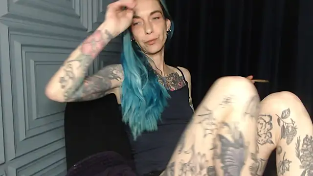 RavenryderUK online show from May 10, 7:08 pm