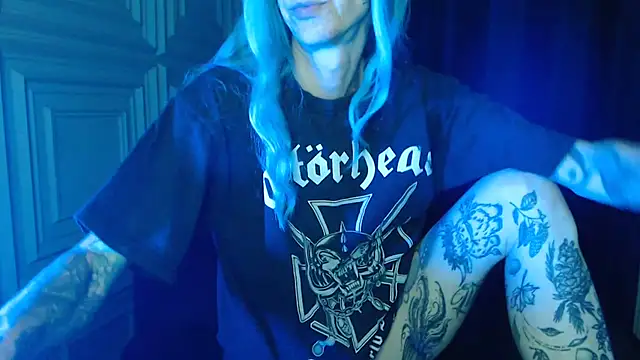 RavenryderUK online show from June 12, 9:14 pm