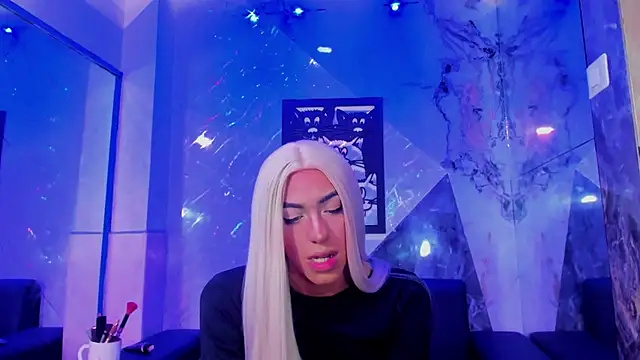 Isabella stanford2 online show from May 17, 3:48 am