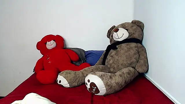 SamanthaaSmitt online show from February 5, 3:45 am