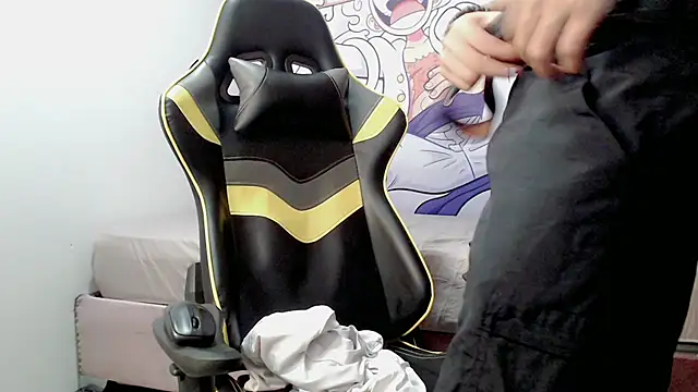 johnny cagee online show from December 21, 10:28 am