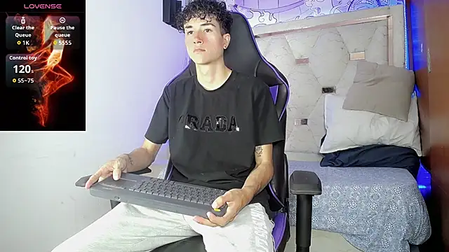 johnny cagee online show from March 6, 3:25 am