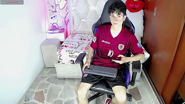 johnny cagee online show from March 15, 3:56 am