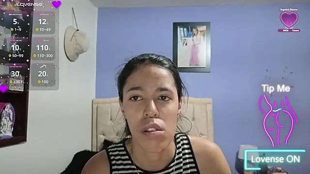 Snapshot of stephania_t chatting on June 25, 3:05 pm stephania t online show from June 25, 3:05 pm