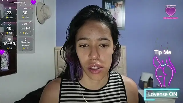 Snapshot of stephania_t chatting on June 27, 1:17 pm stephania t online show from June 27, 1:17 pm