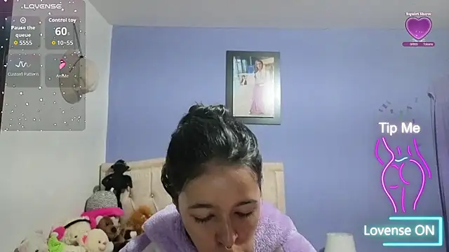 Snapshot of stephania_t chatting on July 21, 3:14 pm stephania t online show from July 21, 3:14 pm