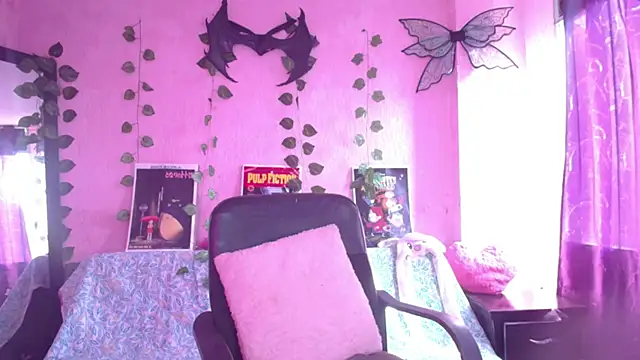 Snapshot of Gaby_Tailor chatting on January 15, 8:16 pm Gaby Tailor online show from January 15, 8:16 pm