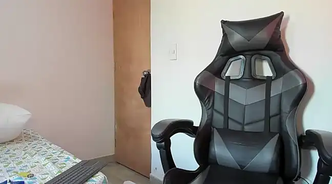 leo030809 online show from March 19, 2:46 pm