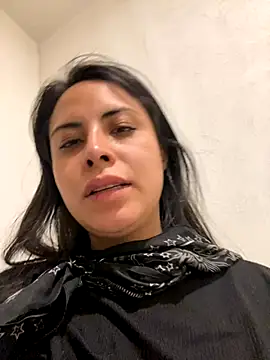 Effyvice13 online show from November 12, 8:26 am