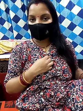 Snapshot of Manjudear chatting on May 16, 12:15 pm Manjudear online show from May 16, 12:15 pm