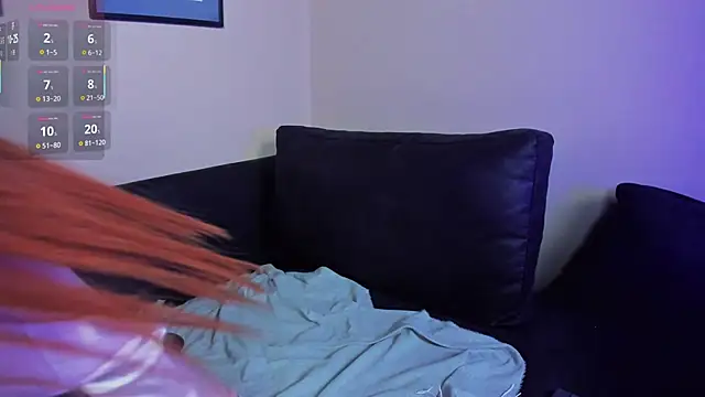 AprilAvery online show from March 11, 5:52 pm