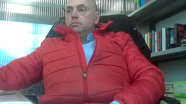 Snapshot of pantomax chatting on February 19, 10:45 am pantomax online show from February 19, 10:45 am