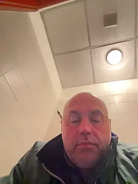 Snapshot of pantomax chatting on October 2, 7:04 am pantomax online show from October 2, 7:04 am