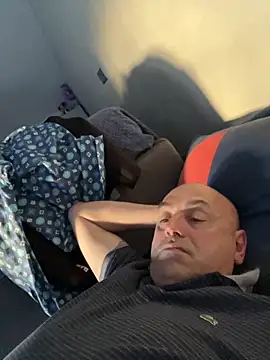 Snapshot of pantomax chatting on October 12, 3:33 pm pantomax online show from October 12, 3:33 pm