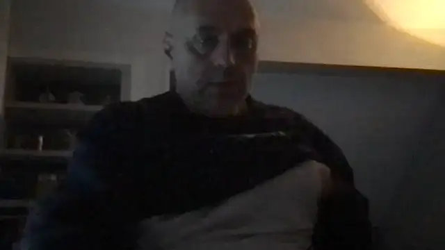 Snapshot of pantomax chatting on October 21, 3:13 pm pantomax online show from October 21, 3:13 pm