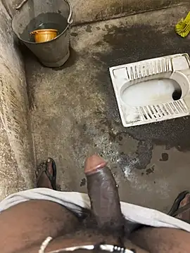 Snapshot of tamil000000 chatting on March 16, 6:12 pm tamil000000 online show from March 16, 6:12 pm