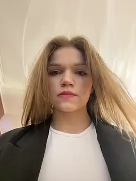 KitteCat online show from March 7, 9:51 am