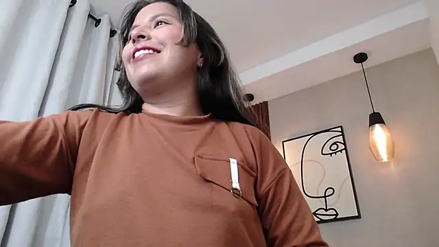 Sharlotte Milk online show from October 6, 11:07 am