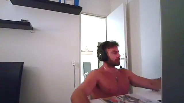 alpha-hunk online show from July 26, 1:29 pm