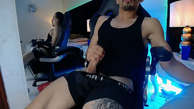 Sr Magnus  online show from March 18, 10:40 am