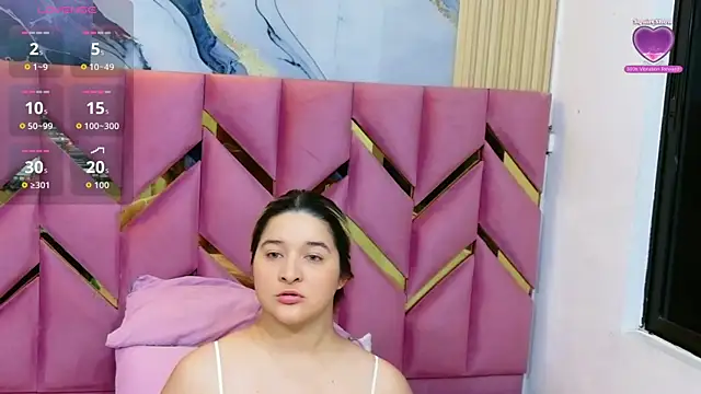 Snapshot of collegepawglovedaddy chatting on July 8, 7:40 pm collegepawglovedaddy online show from July 8, 7:40 pm